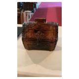 Vintage/Retro Dark Amber Glass Treasure Chest Bank