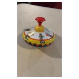 Vintage/Retro Metal Ohio Art Toy Top