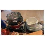 Large Lot Of Kitchen, Cooking, And Baking