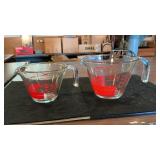 (2) Glass Pyrex Measuring Cups