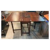 Vintage Walnut? Gateleg Drop Leaf Table