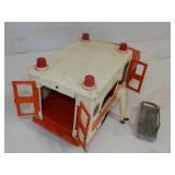 Nylint -toy Rescue Ambulance truck w/