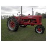 Farmall H - McCormick Deering tractor-Model H