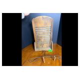 Mixed lot of Wood Washboard Wire Hanger