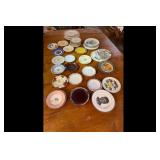 Mixed lot of Assorted Decorative Plates