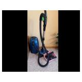 RR 1700 HEPA Vacuum Cleaner