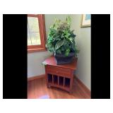 Cherry Mahogany Wood End Table w Drawer