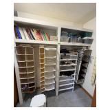 Mixed lot of Closet Organizers Books