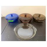 Lot of 4 Pyrex Glass Baking Dishes Lids