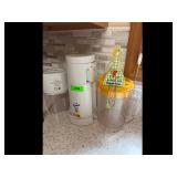 Mixed lot of Mr Coffee Iced Tea Pots