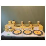 Mixed lot of Pfaltzgraff Dinnerware 13 Pcs