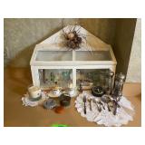 Mixed lot of Vintage Kitchen Decor