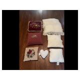 Mixed lot of 7 Multi-color Throw Pillows