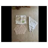 Mixed lot of Vintage White Beige Lace Doilies...