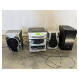 White-Westinghouse 5 CD Mini Hi-Fi System...