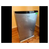 Whirlpool WH43S1E Refrigerator