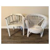 White WickerWood Barrel Chair Set