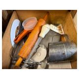 Kitchen Tools  Gadgets Lot West Bend Waffle...