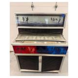 Vintage Seeburg SS160 Stero Showcase JukeBox