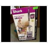 Lot of 2 Vacuums