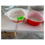 Pyrex Mixing Bowls - RedWhite Floral - 2pc Set