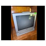 Magnavox CRT TV DVD VCR MSD724F Silver