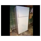 Frigidaire FRT21NSG White Top Freezer Refrigerator