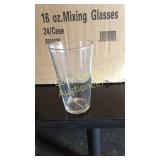 2 Cases 48 Total 16oz Mixing Glasses