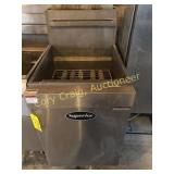 New Superior floor model natural gas deep fryer