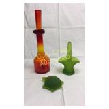 Green Westmoreland Turtle and Basket and Amberina