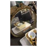 Round mirror with Gilded Frame Basement