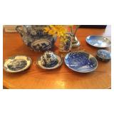 Blue Pottery, Silver Reindeer