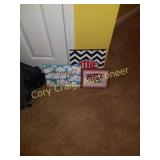 Hand Painted Pictures, Travel Bags