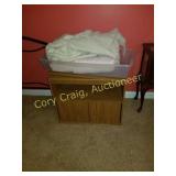 Quilt, throw Blanket Tote, Tv Stand MUST TAKE