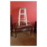 Stool & Ottoman IN PINK ROOM