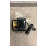 DeWalt DCB115 12/20V Battery Charger With 20 V