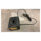 DeWalt DW9116 7.2V 18 V 1 Hour NiCd Charger