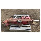 Hydraulic Lift, Location Auburn IL Call Jim @