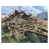 John Deere 940 Field Cultivator, 24