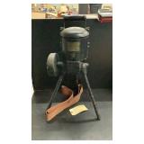 Power Staud Portable Delco Light With Flat Belt