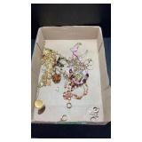 Costume Jewlery Necklace