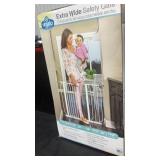 Extra Wide Safety Gate
