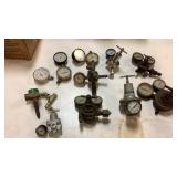 Regulators and Gages