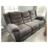 Dual Reclining sofa, NICE!