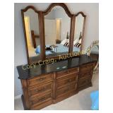 Dresser w/ Tri-Fold Mirror, 9 drawers, marble on t
