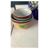 Pyrex Bowls