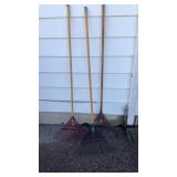 Leaf Rakes (3)