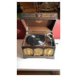 Victrola VV170 20593 Works and Records