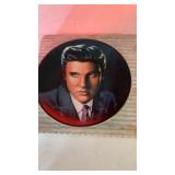 Elvis Plate