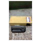 Chevy GMC Driver LH Door Handle
